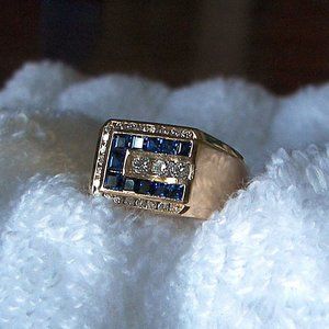 Diamond & Sapphire Ring